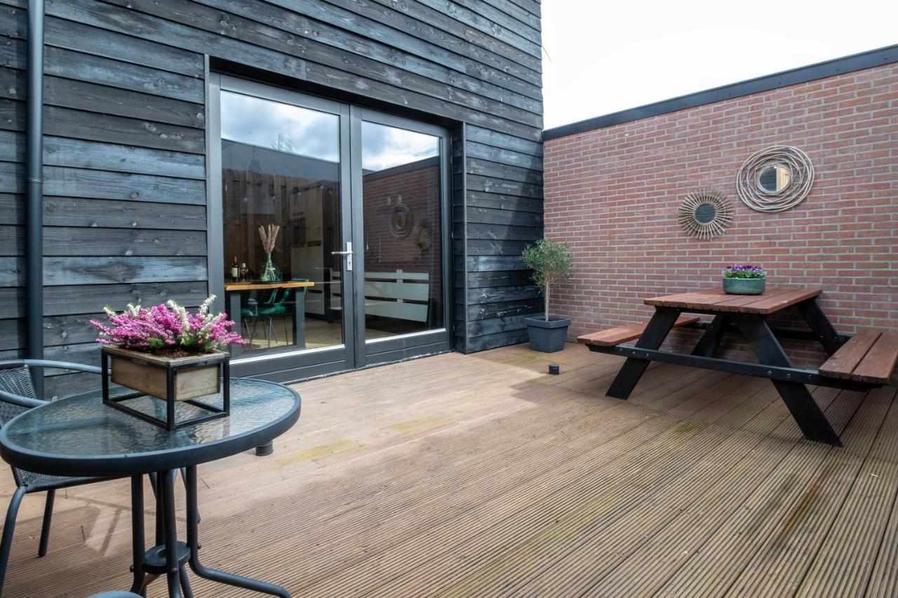 In De Mid - Prachtige Appartementen In Hartje Joure Bagian luar foto